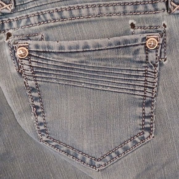 Rock Revival Gia Jeans Size 30 Low-Rise Distressed Thin Stretch Denim Light Wash - Picture 4 of 13